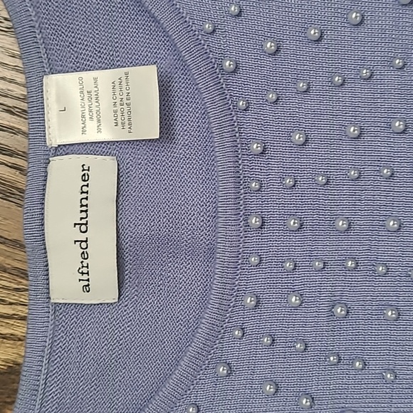 Alfred Dunner Women's Lavender Beaded Sweater Size Large - Picture 2 of 6